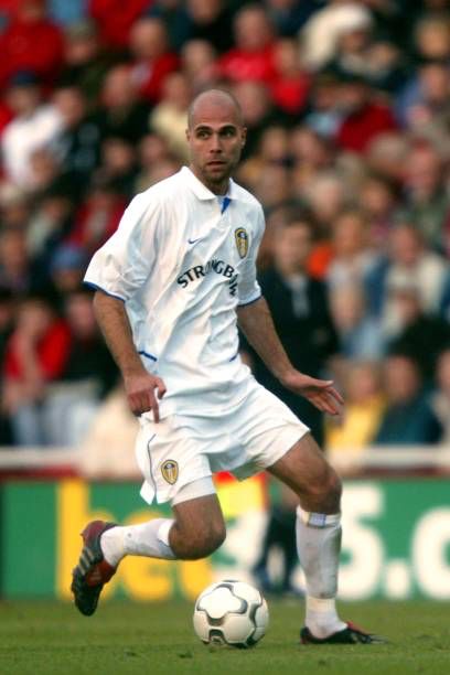 Teddy Lucic of Leeds Utd & Sweden in 2002. | Leeds united, Leeds, Soccer